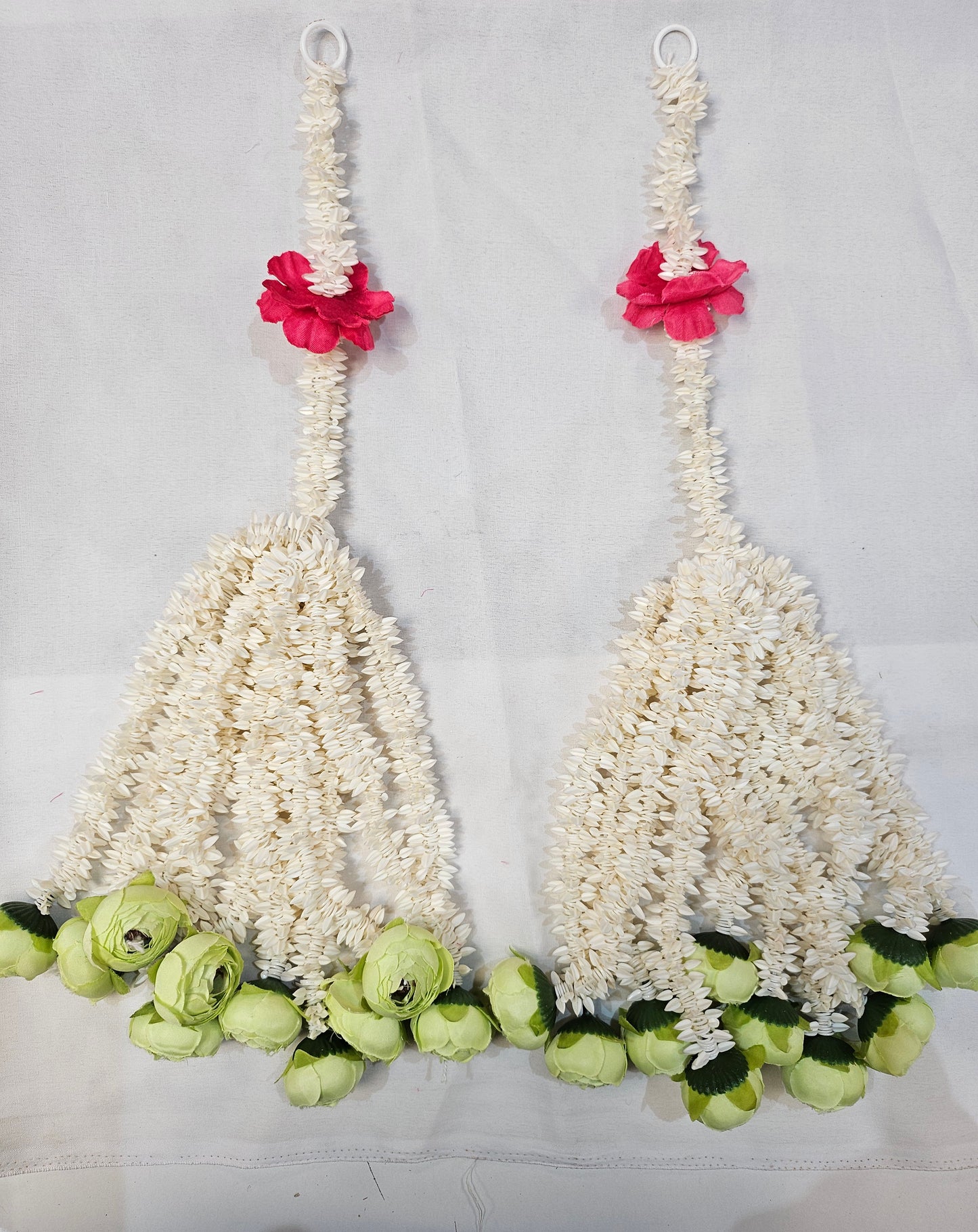 Artifical flower hanging dexorations for mehndi party