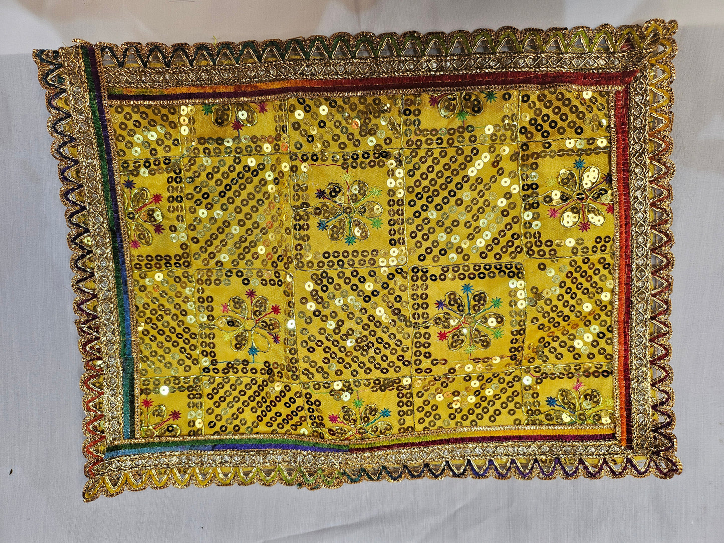 Heavy Square Design Bandhani Chundari/Chunri for Mataji/ Matarani