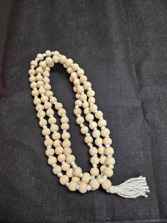 White sandalwood jaap mala, rosary